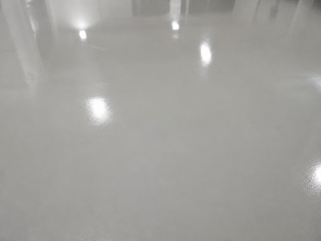 Light Gray epoxy floor color
